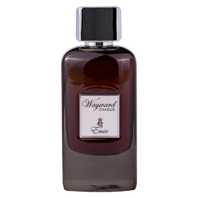 Wayward Charlie Extrait de Parfum 100ml från Emir - en unisexdoft med kryddiga citrusnoter och sensuella träslag för elegans och självständighet.