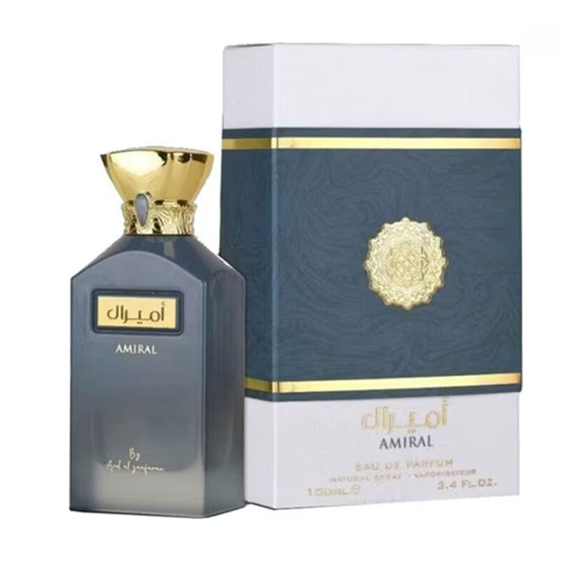 Amiral Eau de Parfum från Ard Al Zaafaran, en lyxig doft med friska citrusnoter och en träig bas som väcker eleganta känslor.
